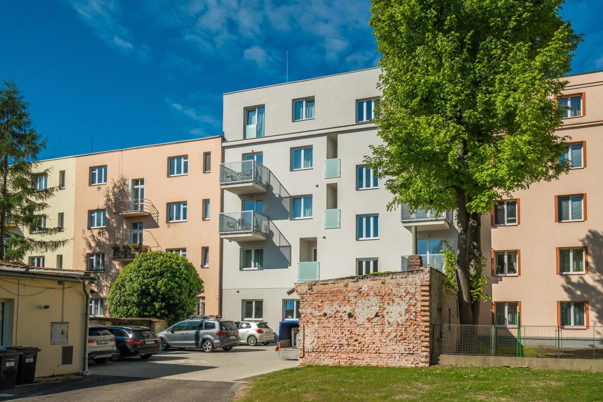 Perla Hradce 302 Lejlighed Hradec Králové Eksteriør billede