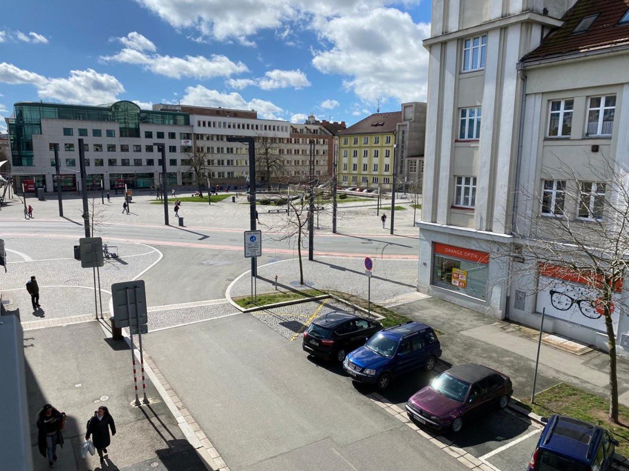 Perla Hradce 302 Lejlighed Hradec Králové Eksteriør billede